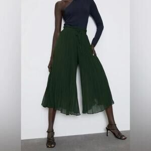 NWT Zara Pleated Wide-Leg Cropped Lined Pull-On Pant Emerald Green Size Large